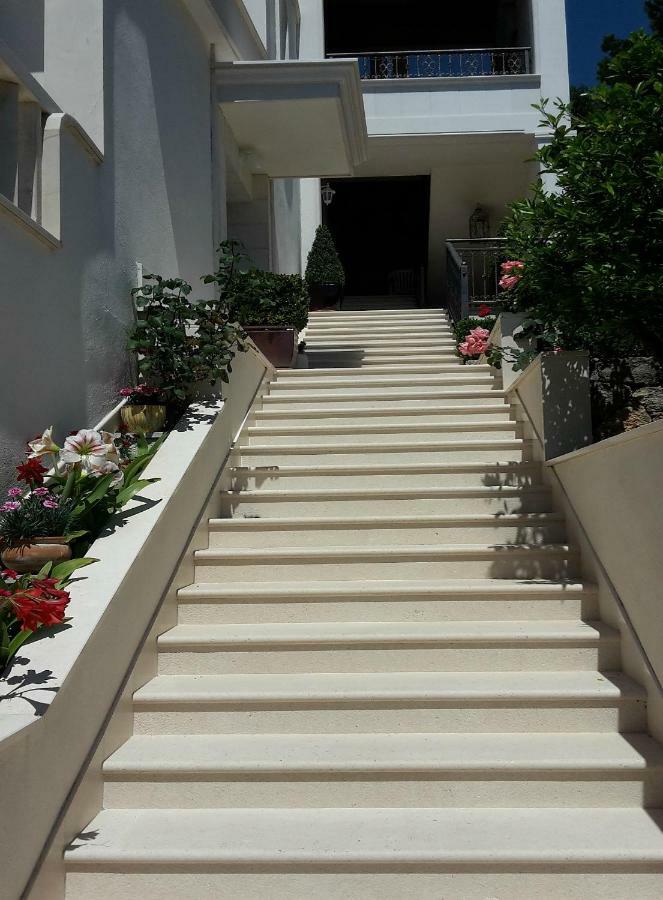 Guest House Fenix Brela Exterior foto