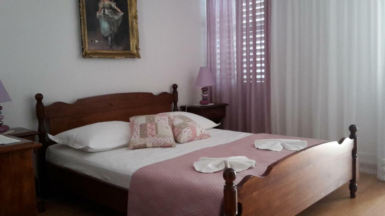 Guest House Fenix Brela Exterior foto